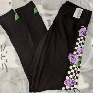 NWT Leggings